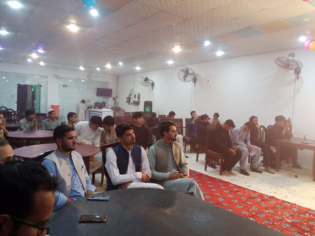 College Welcome Party Image 4